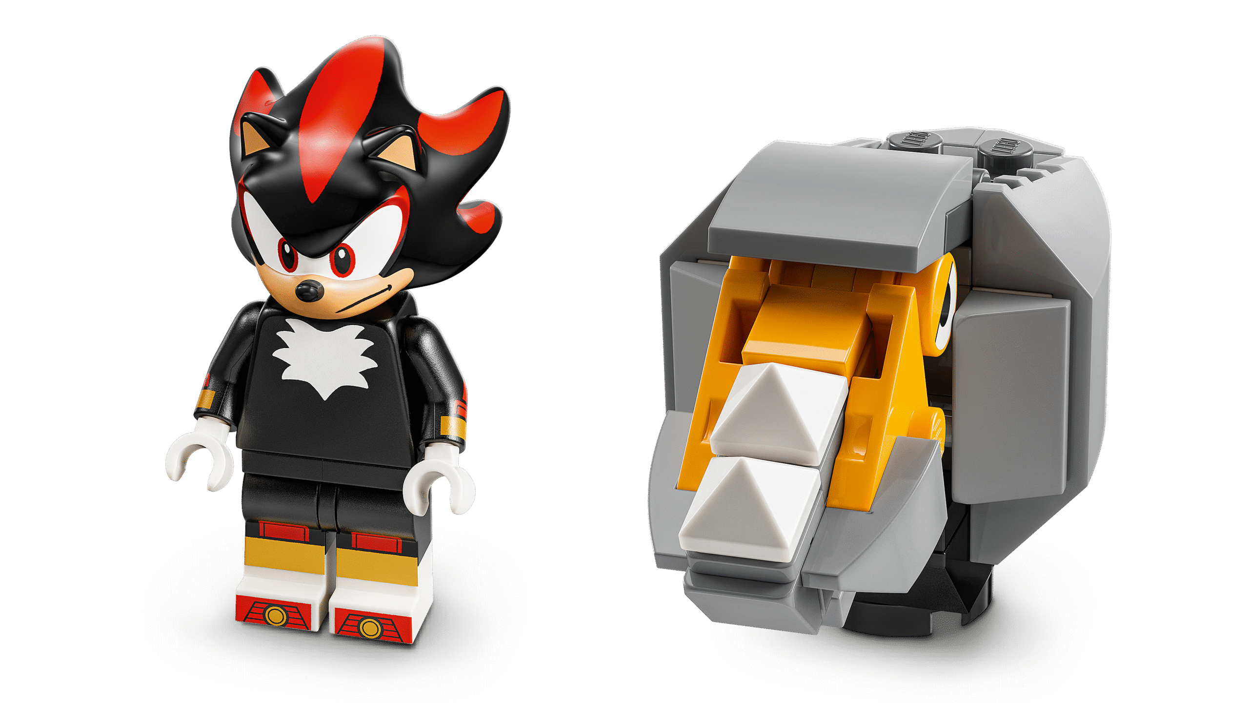 image_raw kus on Shadow ja Clucky figuurid ning mootorratta mänguasi.
