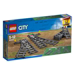 Laienda oma reisivõimalusi LEGO® City pöörme abil!