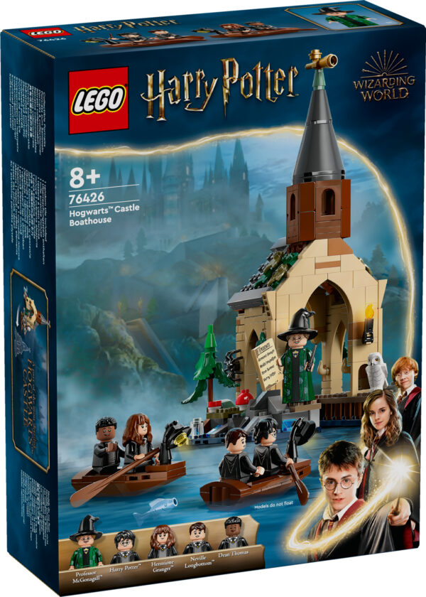 Selle lastele mõeldud LEGO Harry Potteri Sigatüüka lossi paadimaja ehitusmänguasjaga lood uuesti iroonilise stseeni filmist „Harry Potteri ja tarkade kivi“.