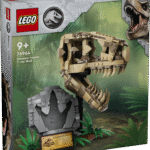 Premeeri selle LEGO® Jurassic World dinosauruse fännidele mõeldud kingitusega poisse ja tüdrukuid ning valmista T. rexi mängukolju.