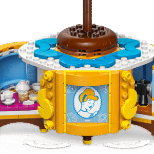 Tuhkatriinu LEGO Disney mininuku tegelast ja palju muud