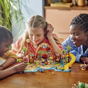 LEGO Friends Perepuhkuse rannakuurort