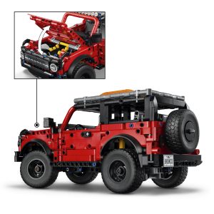 LEGO Technic Ford Bronco maastur