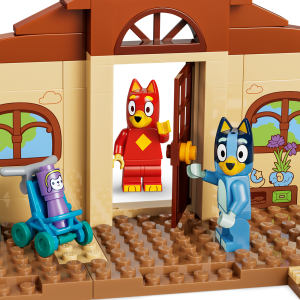 LEGO Bluey Kool Rusty ja Blueyga